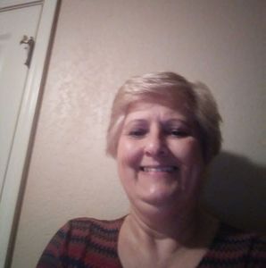 Meet your Posher, Cynthia